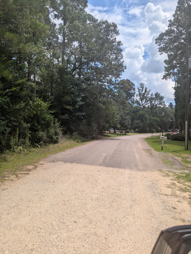 E Ivanhoe Dr photo 11