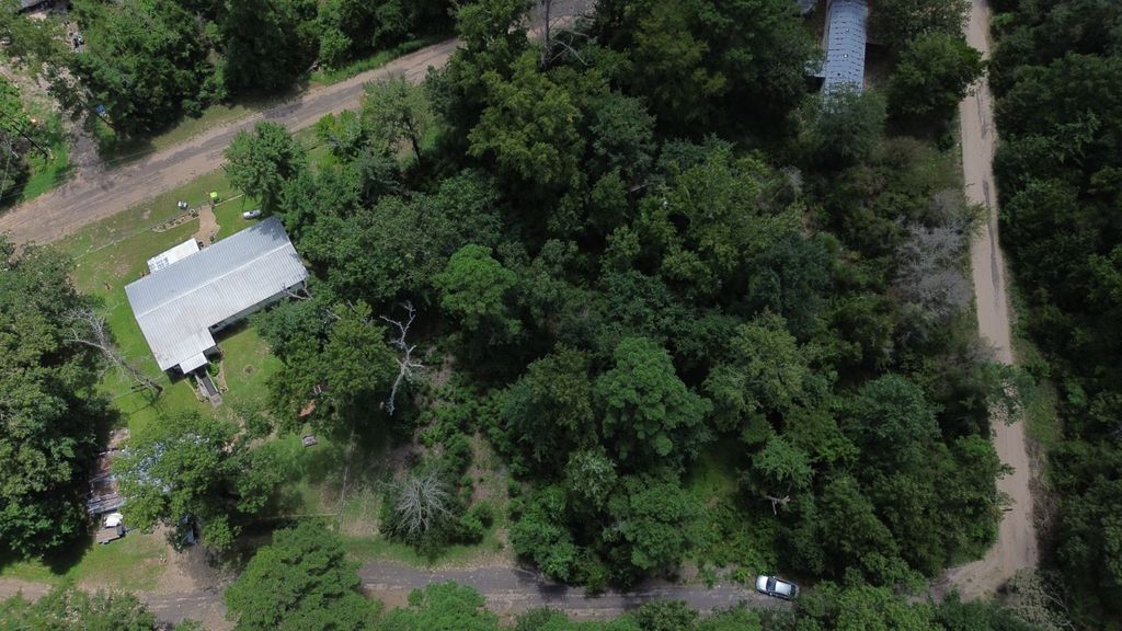 Spruce Ln photo 24